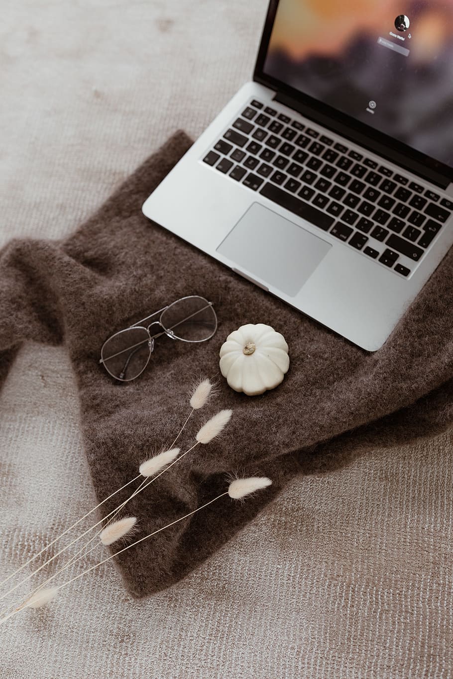 Laptop, glasses & small white pumpkin, macbook, macbook pro HD wallpaper