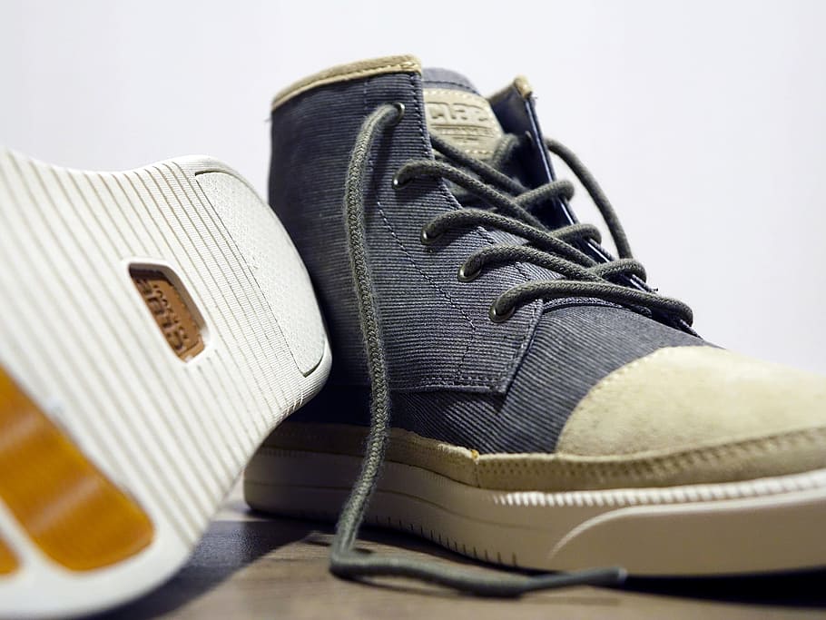 shoe, sneaker, object, wearable, feet, shoelace, pair, indoors HD wallpaper