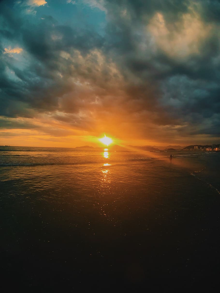 Beach During Sunset, backlit, clouds, dawn, nature, ocean, sea HD wallpaper