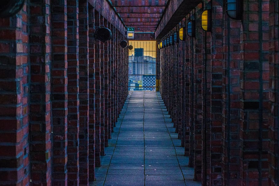 berlin, walkway, empty, summer, architecture, direction, the way forward HD wallpaper