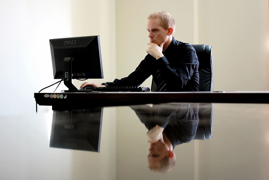 people, man, guy, office, desk, work, computer, dell, thinking HD wallpaper