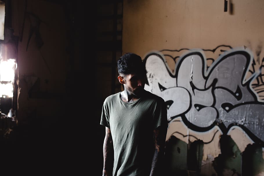 people, man, alone, fashion, shirt, tattoo, street art, vandal HD wallpaper