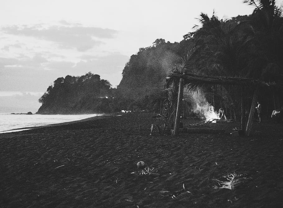 costa rica, back and white, beach, fire, beach fire, beach hut, HD wallpaper