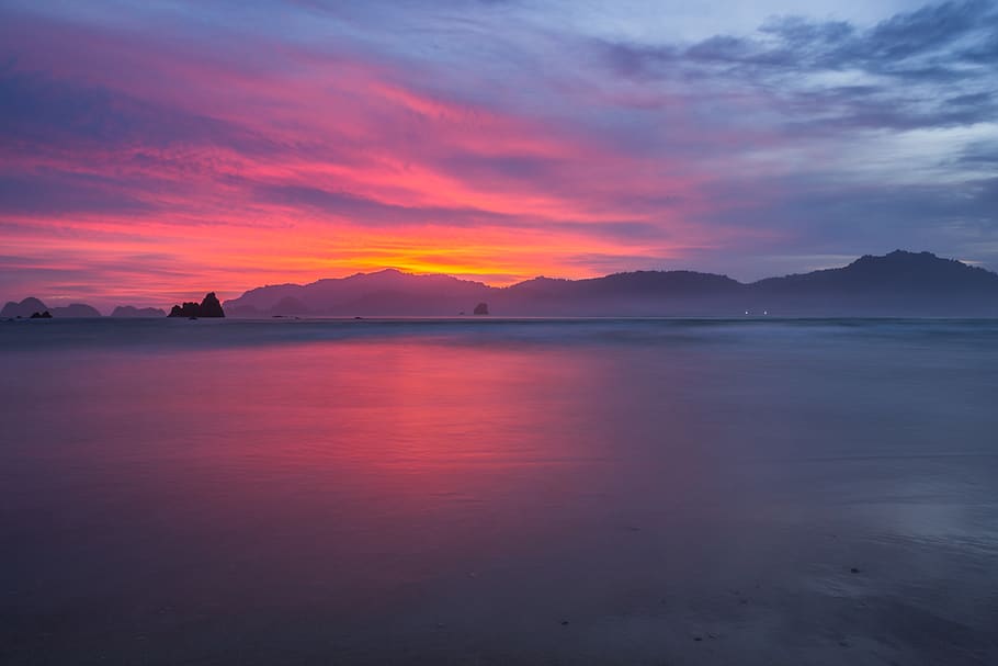 beach, water, sunset, red, background, nature, dawn, beauty in nature HD wallpaper