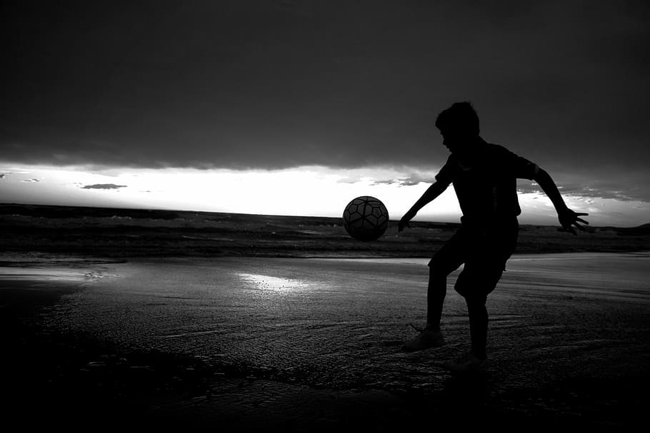 uruguay, punta del este, black and white, sea, beach, practicing