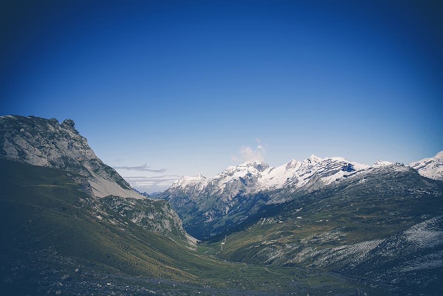 White and Green Mountain during Daytime, cold, landscape, mountain range HD wallpaper
