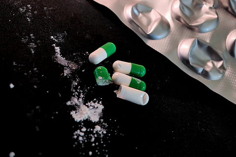tablets-drug-encapsulate-medical-thumbnail.jpg