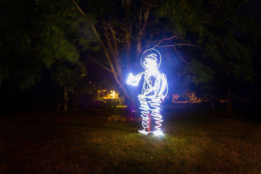 united states, rhode island, flashlight, man, person, tree HD wallpaper