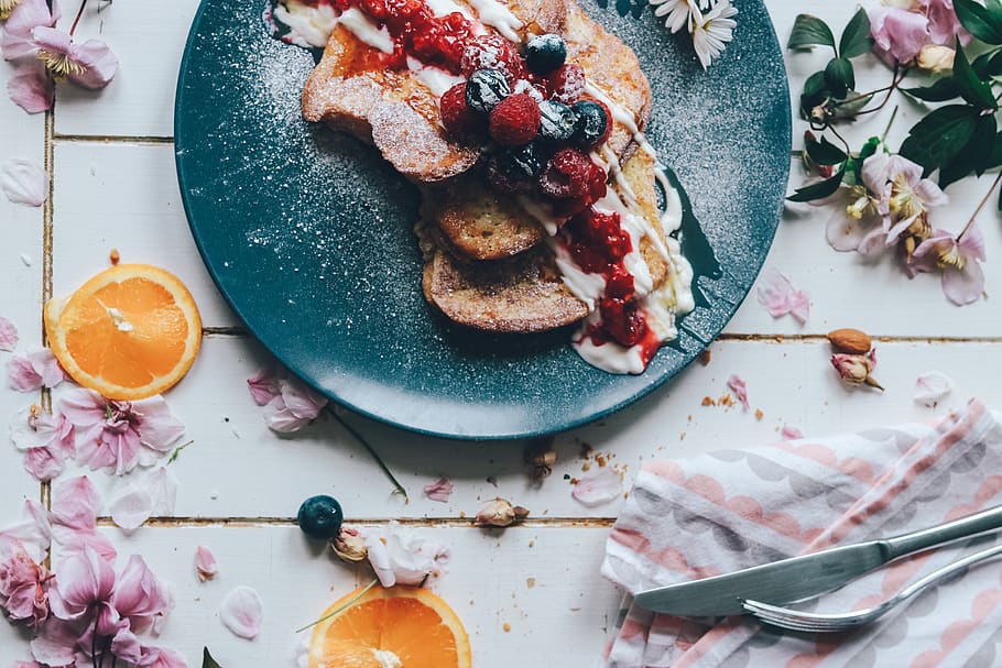 plate with cooked food, food and drink, freshness, fruit, dessert HD wallpaper