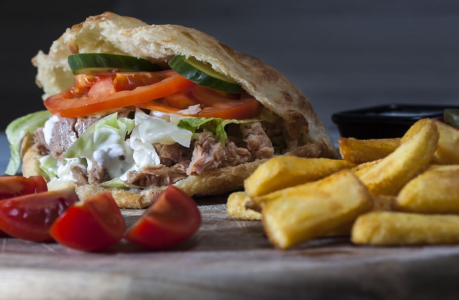 Close-up of Meal Served in Plate, beef, bread, food, foodporn HD wallpaper
