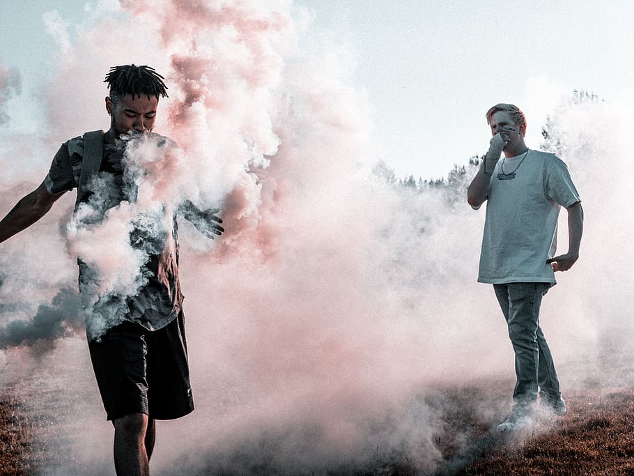 two person surrounded with smokes, smoke - physical structure HD wallpaper