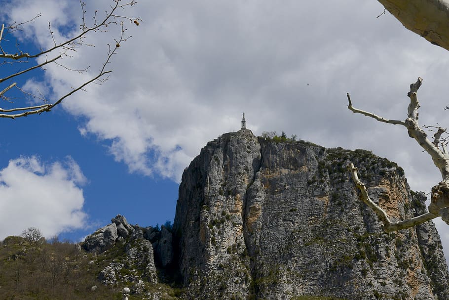 sky, rock, cloud - sky, tree, low angle view, rock - object HD wallpaper