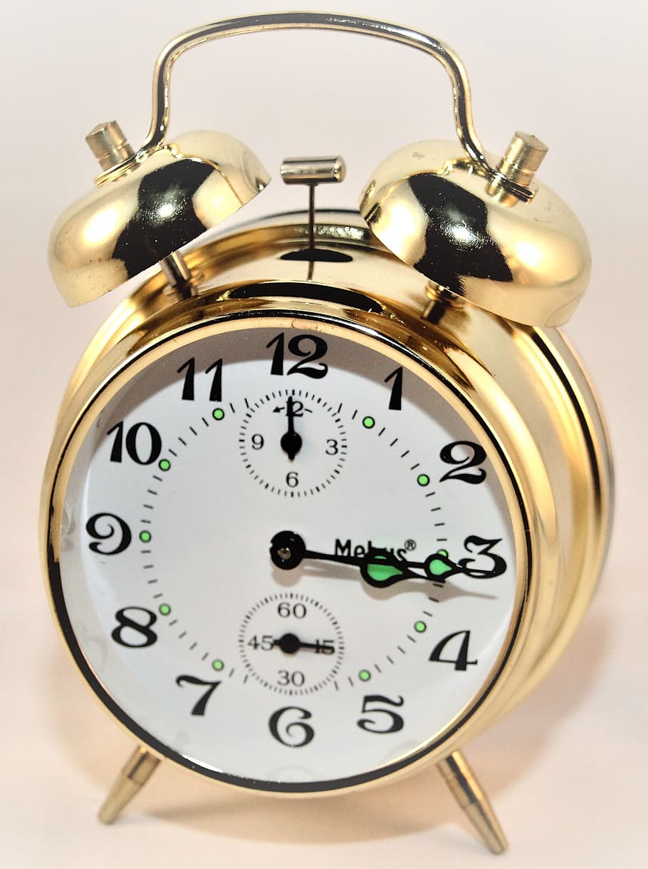 Brass-colored Alarm Clock at 3:15, accuracy, Analogue, bells HD wallpaper