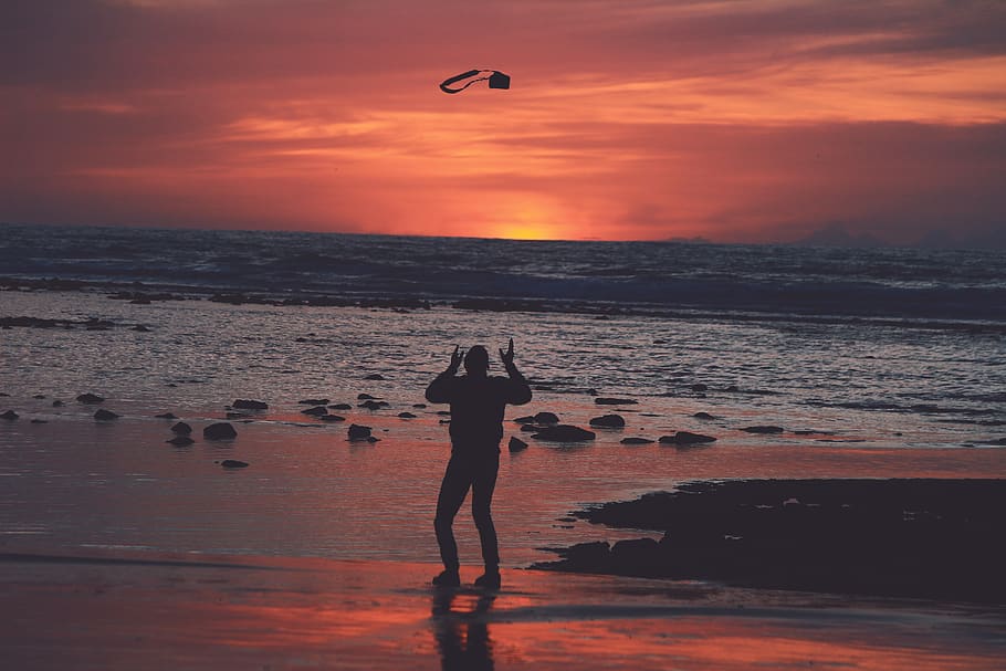 morocco, asilah, camera, sunset, beach, boy, sweety, man, hello HD wallpaper