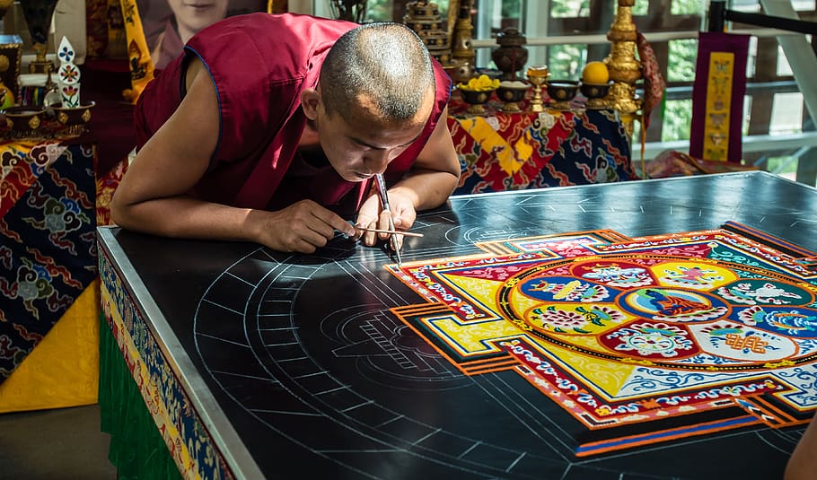 man leans on gaming table, human, person, monk, art, musuem, game HD wallpaper