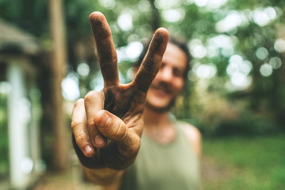 people, man, guy, hand, finger, outdoor, nature, bokeh, blur HD wallpaper