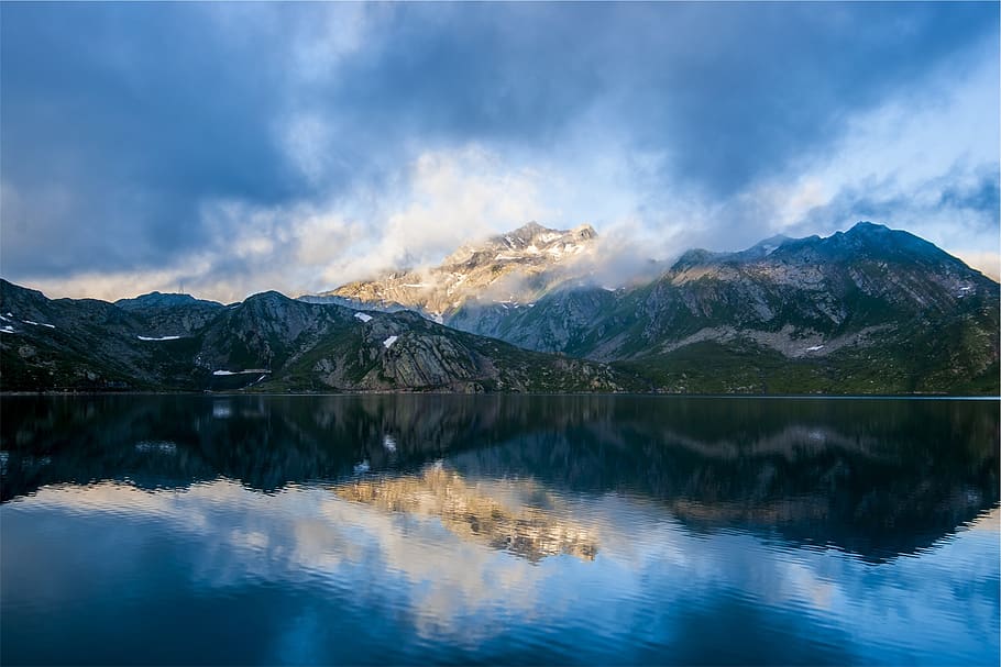 mountains, lake, reflection, calm, quiet, peaks, nature, landscape HD wallpaper