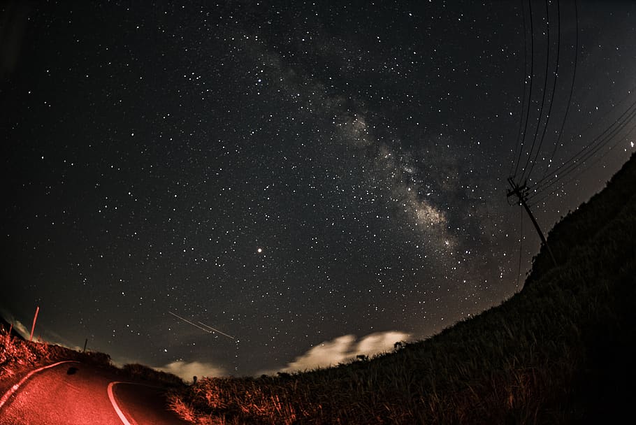 red lighted road under starry sky, astronomy, galaxy, taiwan, HD wallpaper