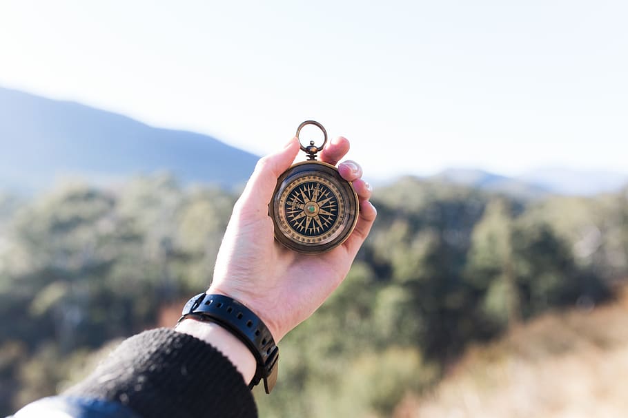 compass, metal, hand, palm, travel, outdoor, nature, blur, human hand HD wallpaper