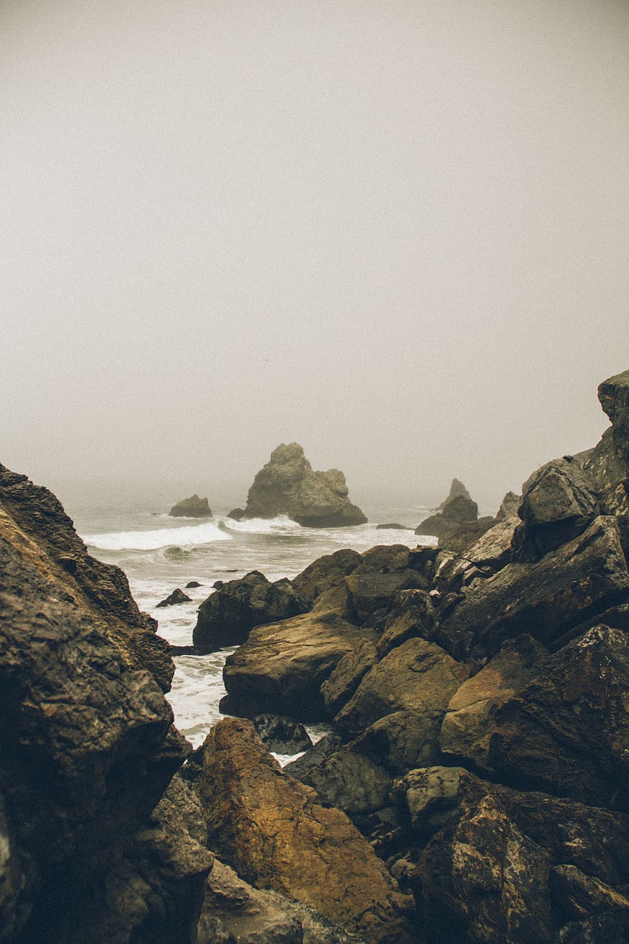 brown rock formation under cloudy sky, water, sea, rock - object HD wallpaper