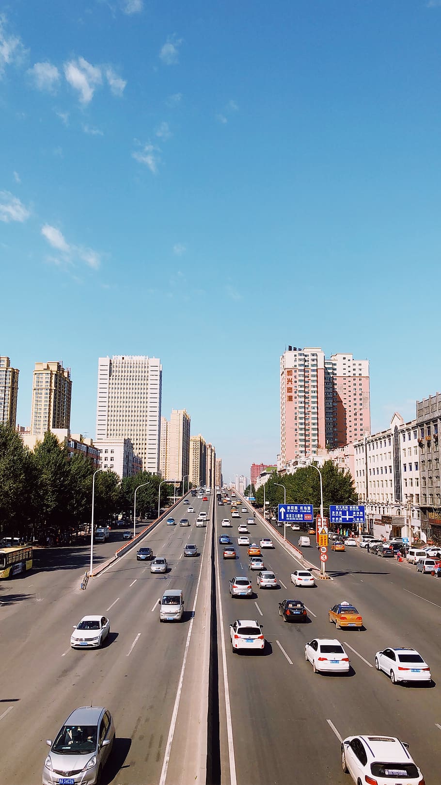 white concrete buildings, road, way, car, street, highway, transportation HD wallpaper