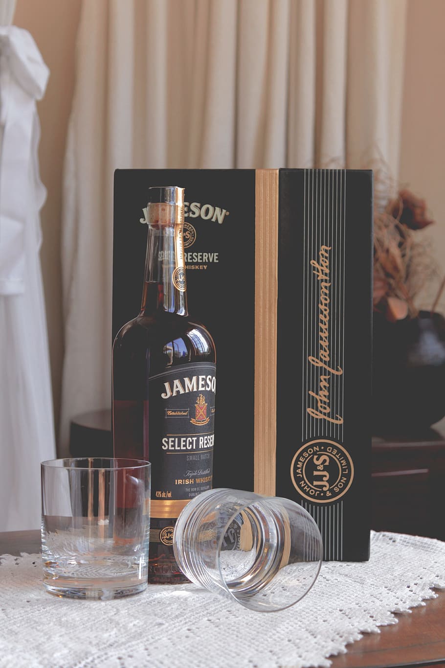 Jameson Select Bottle Near Clear Glass Drinking Cups and Box