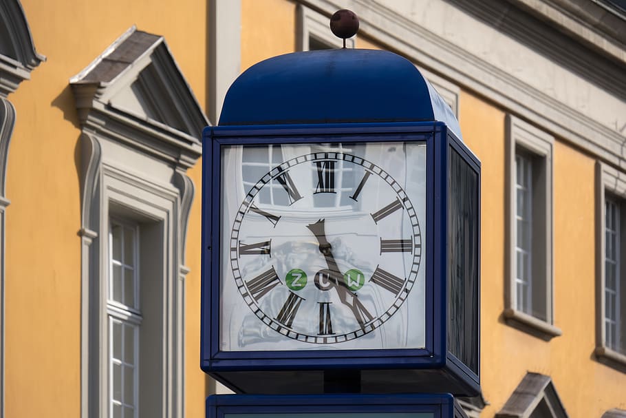 clock, time, time of, mirroring, reflection, forward, present HD wallpaper