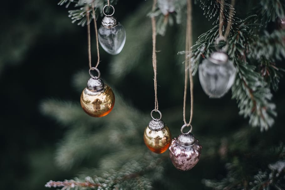 Chic holiday decor, tree, decorations, christmas, Christmas balls HD wallpaper