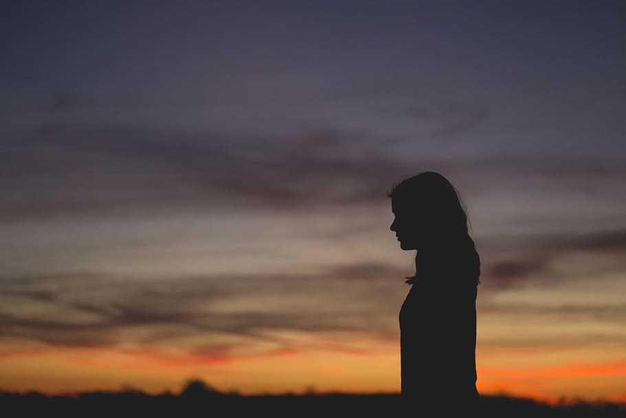 silhouette, girl, dark, side, pose, alone, lonely, worry, sky, HD wallpaper