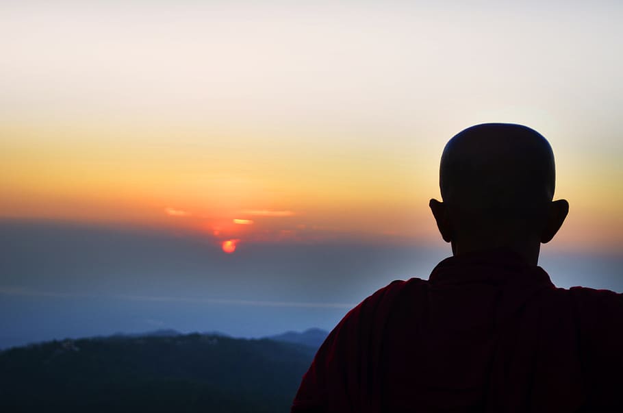 Silhouette of Man during Golden Hour, backlit, clouds, dark, evening HD wallpaper