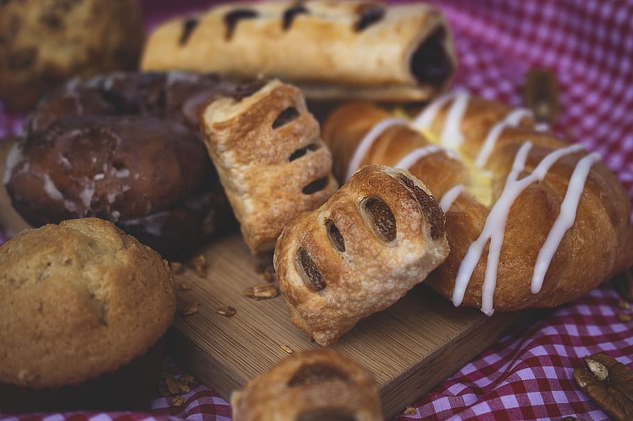 baked breads, food, sweets, confectionery, dessert, shop, bakery HD wallpaper