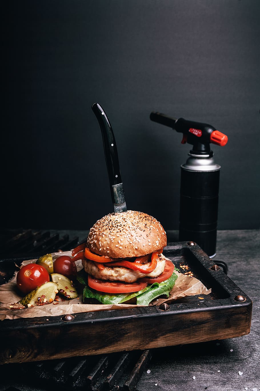 burger, food, bread, bun, meal, tomato, onion, sandwich, fresh, HD wallpaper