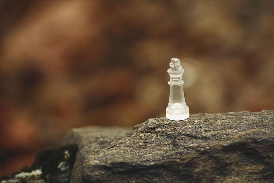 Frosted Glass Bishop Chess Piece on Rock, chess pieces, macro, HD wallpaper