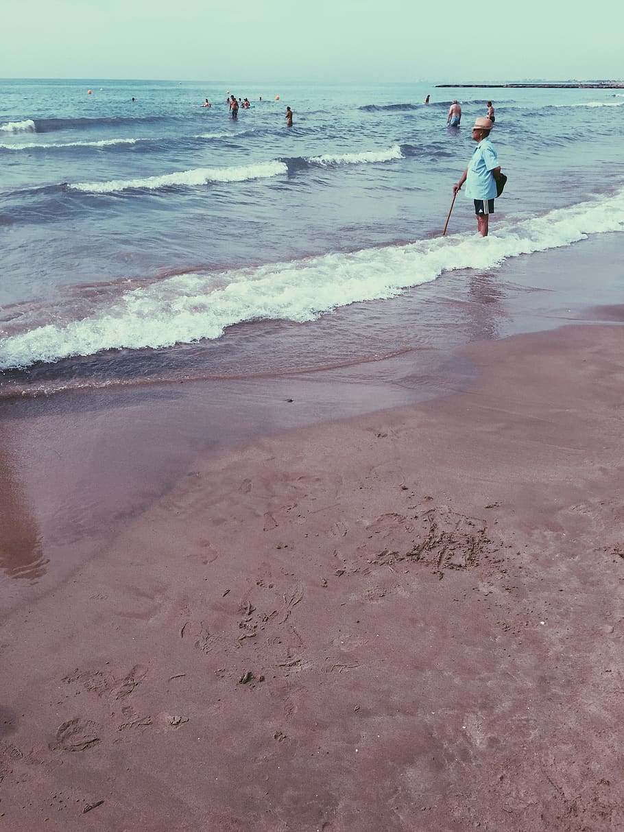 summer, beach, sand, water, sea, land, real people, motion HD wallpaper