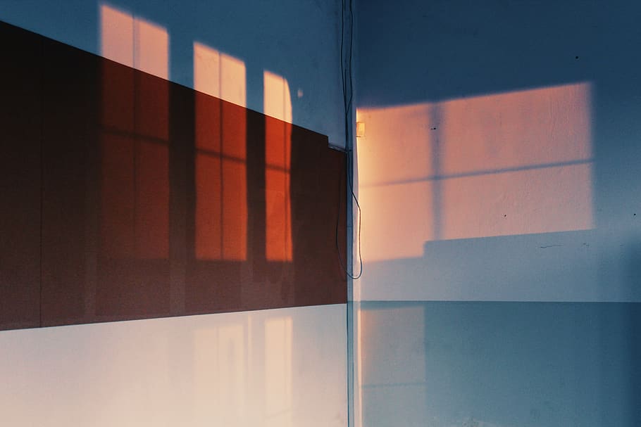 Reflection of Window on Wall, contemporary, empty, indoors, room HD wallpaper