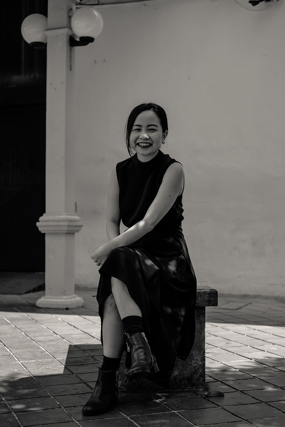 smiling woman sitting on concrete bench, apparel, clothing, human, HD wallpaper