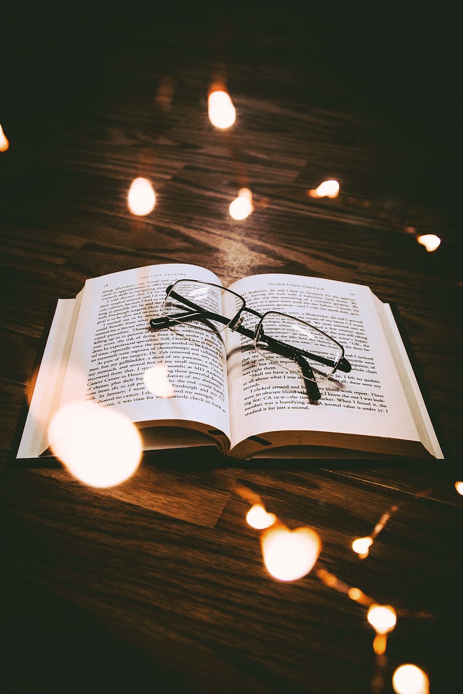 glasses, book, lights, bokeh, fairy, fairy lights, reading, HD wallpaper