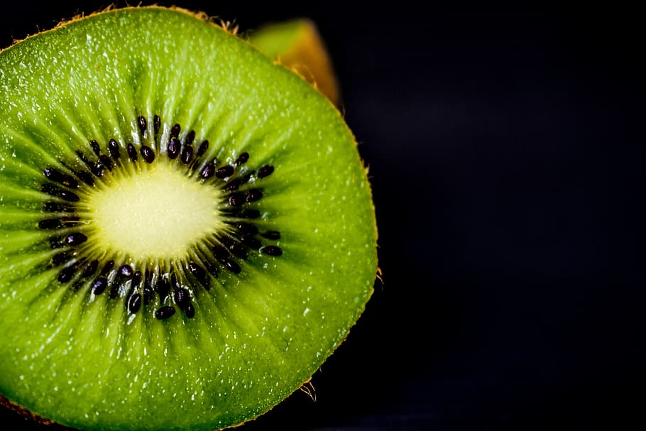 kiwi, fruit, healthy, acidic fruits, fresh, food and drink, HD wallpaper