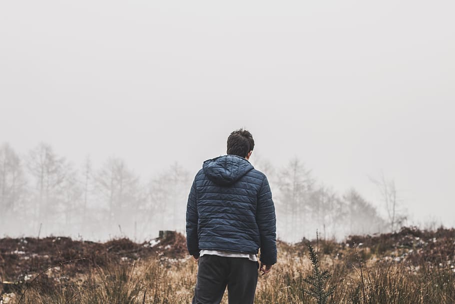 Man Wearing Blue Bubble Hooded Jacket, alone, daylight, environment HD wallpaper