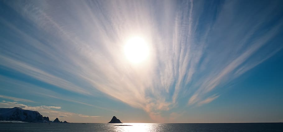 ocean during sunrise, nature, outdoors, sea, water, land, shoreline HD wallpaper