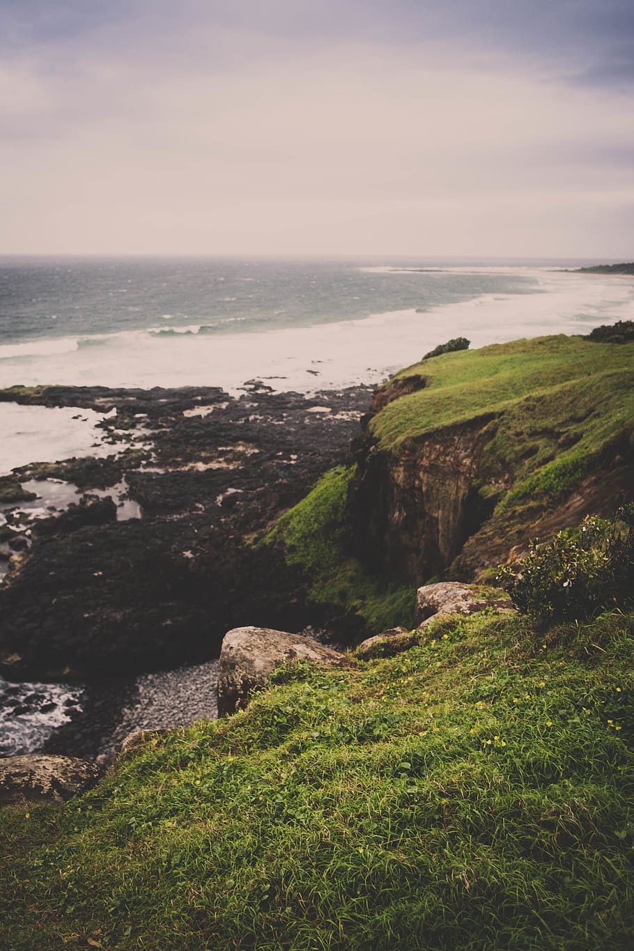 australia, lennox head, overcast, cliff, nature, byron bay, HD wallpaper
