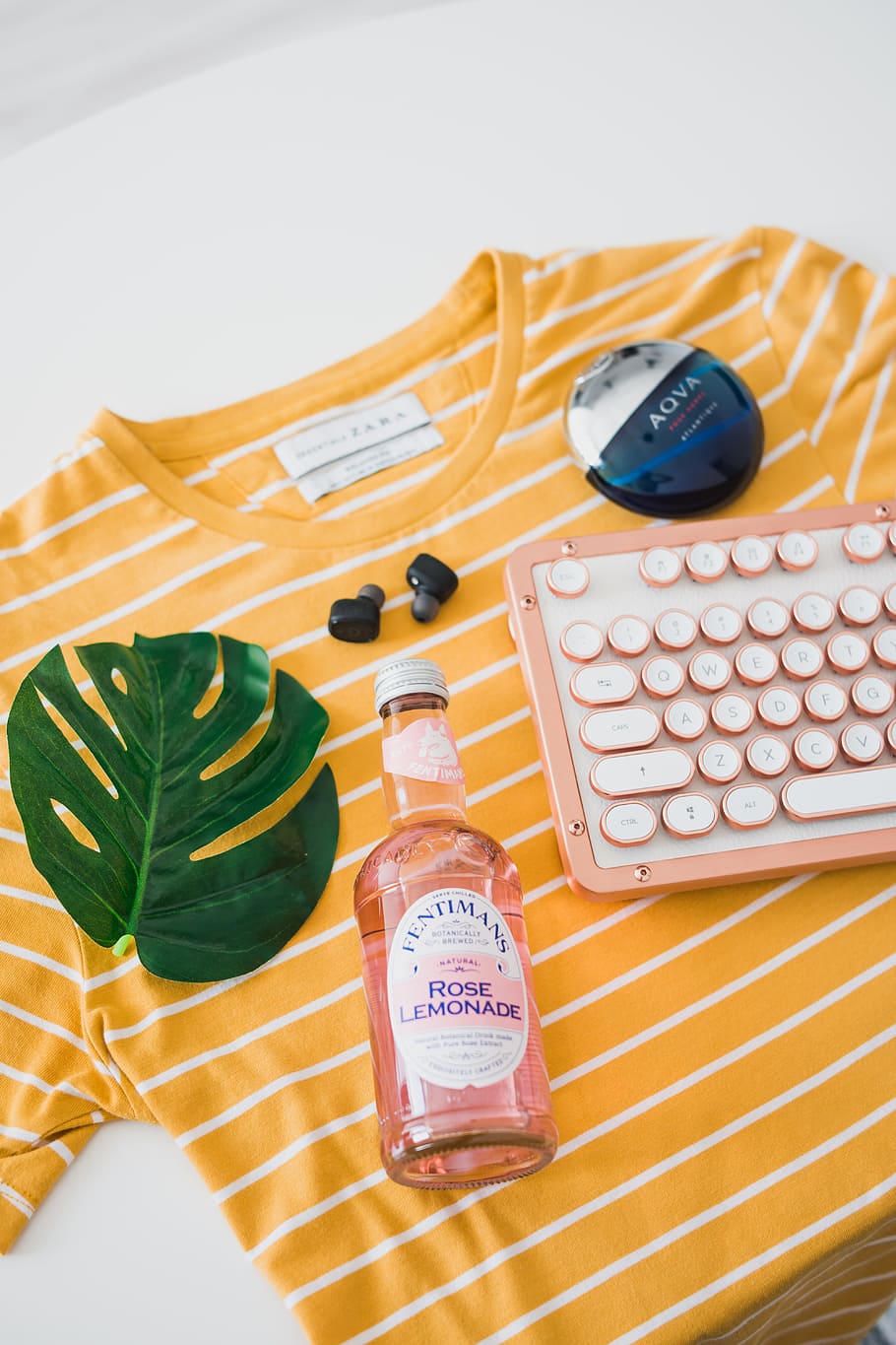 bottle and keyboard on striped crew-neck shirt, flatlay, autumn HD wallpaper