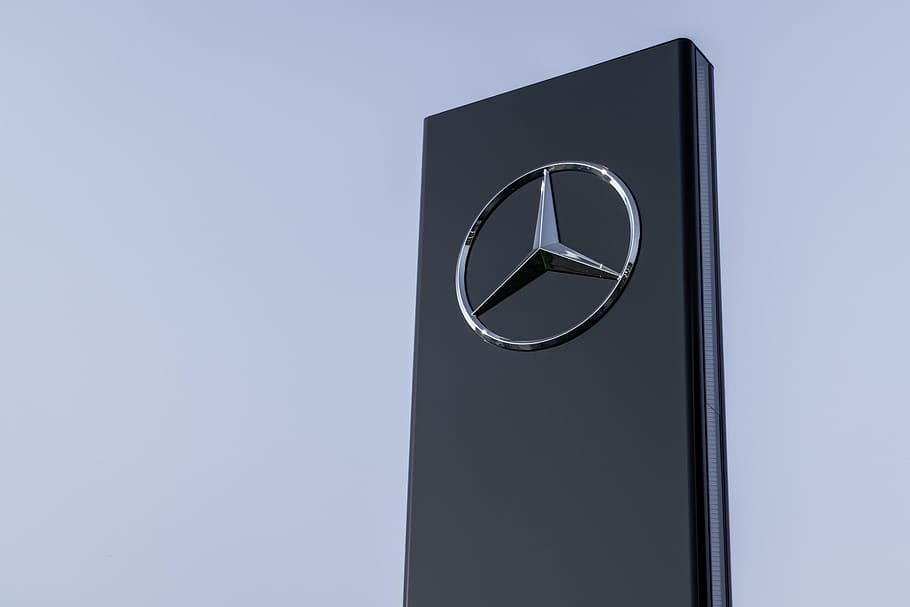 Mitsubishi emblem, studio shot, copy space, no people, indoors HD wallpaper