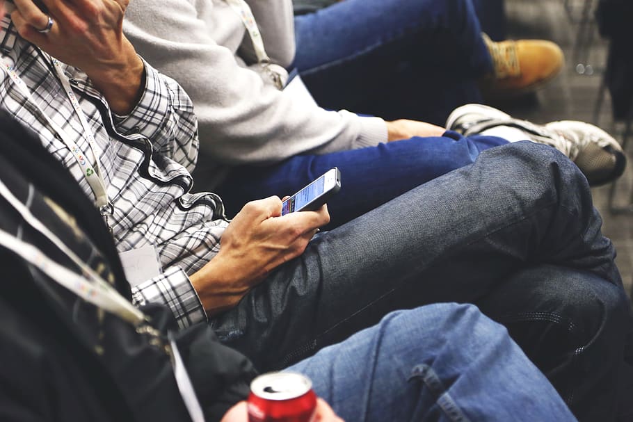 Three Person Sitting on Chairs While Crossed Legs, boring, communication HD wallpaper
