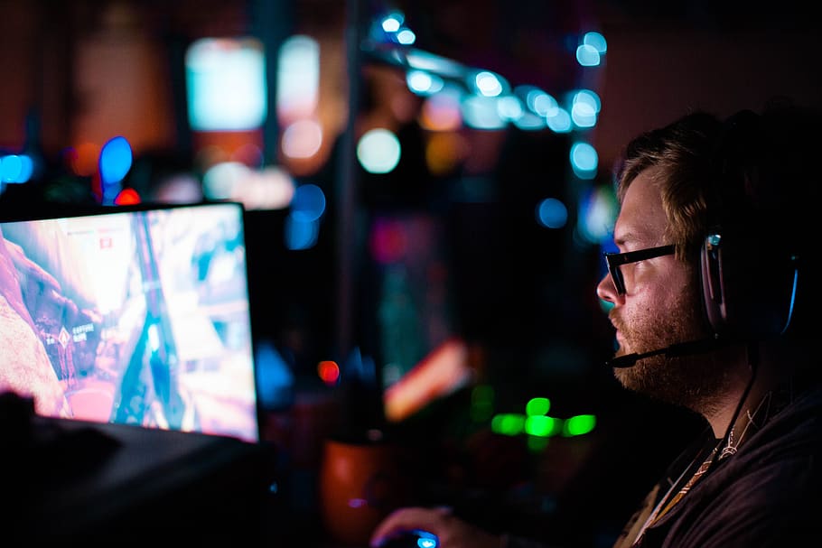 man wearing black headset, technology, night, arts culture and entertainment HD wallpaper