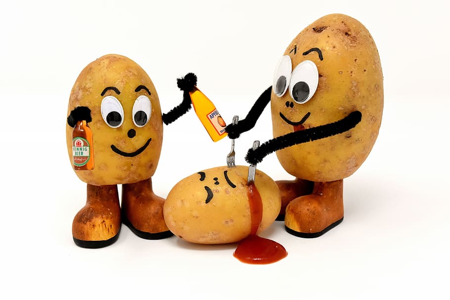 cannibals, funny, potatoes, beer, beverages, celebrate, knife HD wallpaper