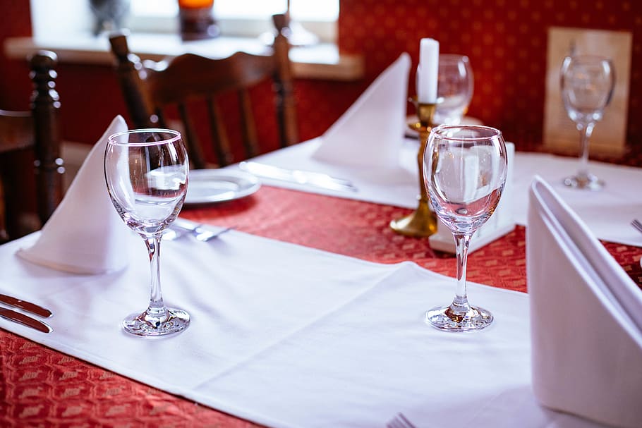 Clear Wine Glasses On Table, household equipment, restaurant HD wallpaper