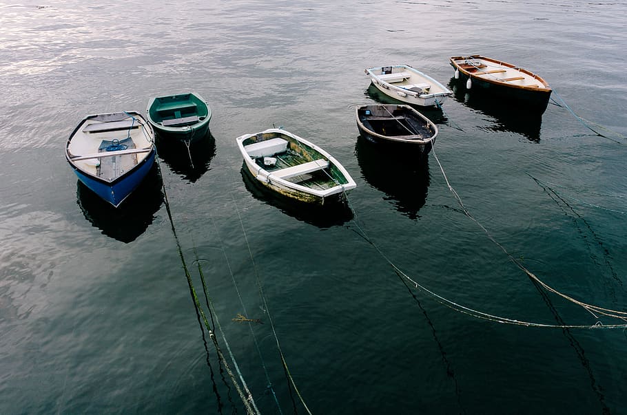 Boats moored in harbour, background, black, blue, britain, british HD wallpaper