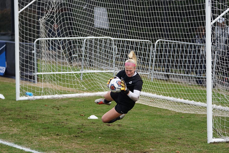 soccer goalkipper, ball, sport, one person, team sport, soccer ball HD wallpaper