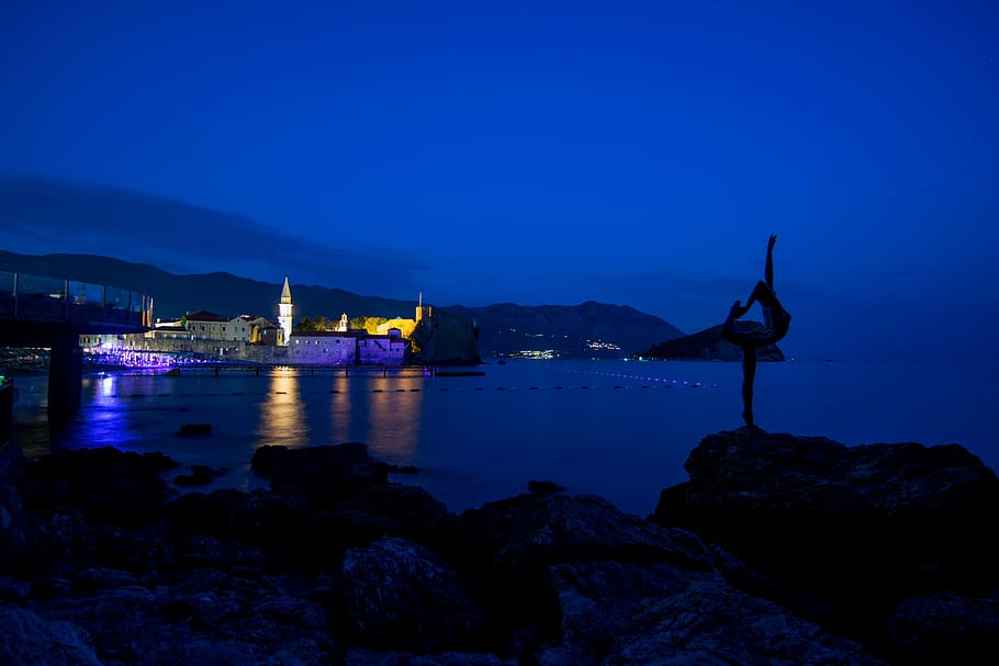 montenegro, budva, blue hour, city, water, beach, night, coast, HD wallpaper